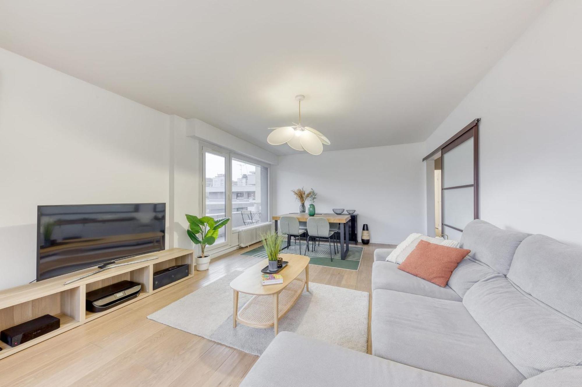 Grand Appartement Spacieux - Proche Paris Sevres Ngoại thất bức ảnh