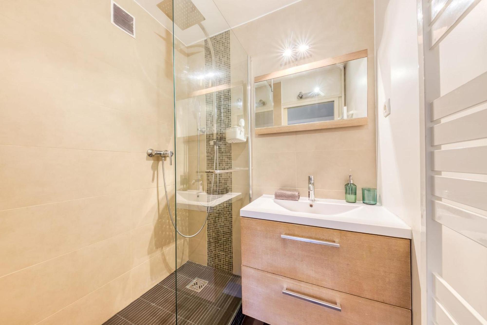 Grand Appartement Spacieux - Proche Paris Sevres Ngoại thất bức ảnh